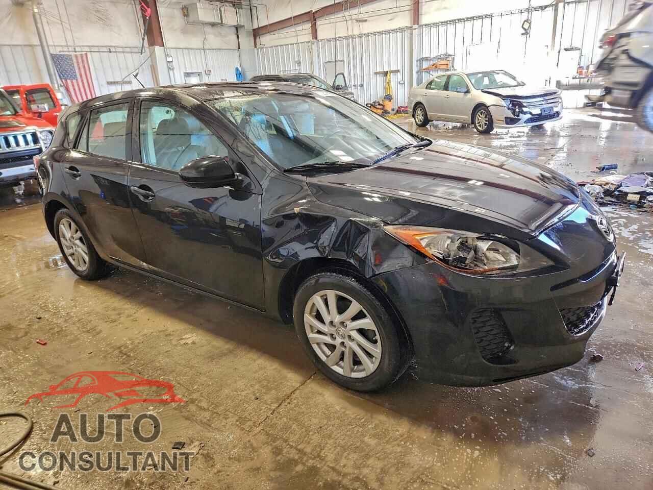 MAZDA 3 2012 - JM1BL1M70C1573038