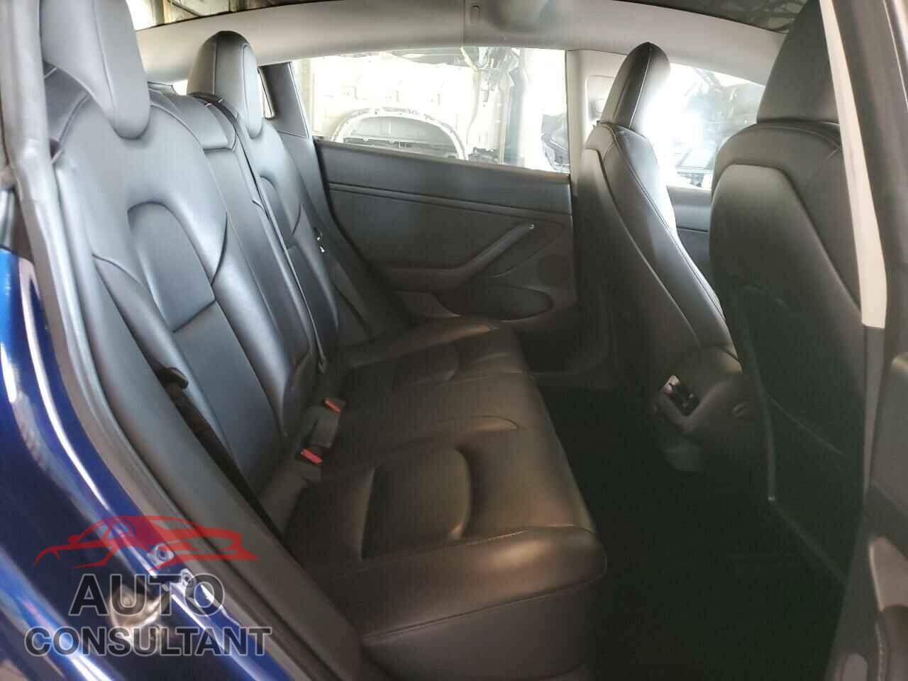 TESLA MODEL 3 2023 - 5YJ3E1EA3PF448248