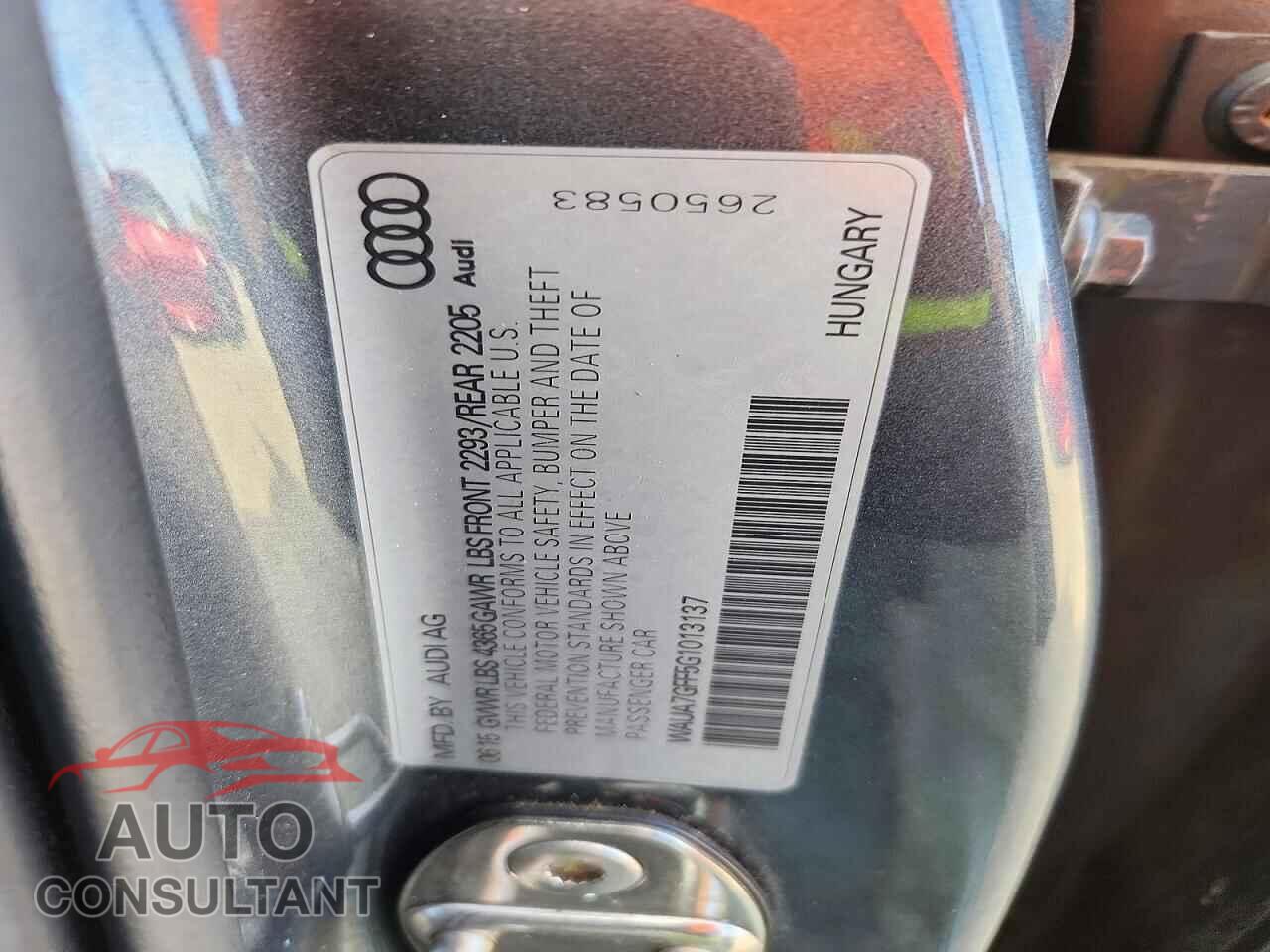AUDI A3 2016 - WAUA7GFF5G1013137