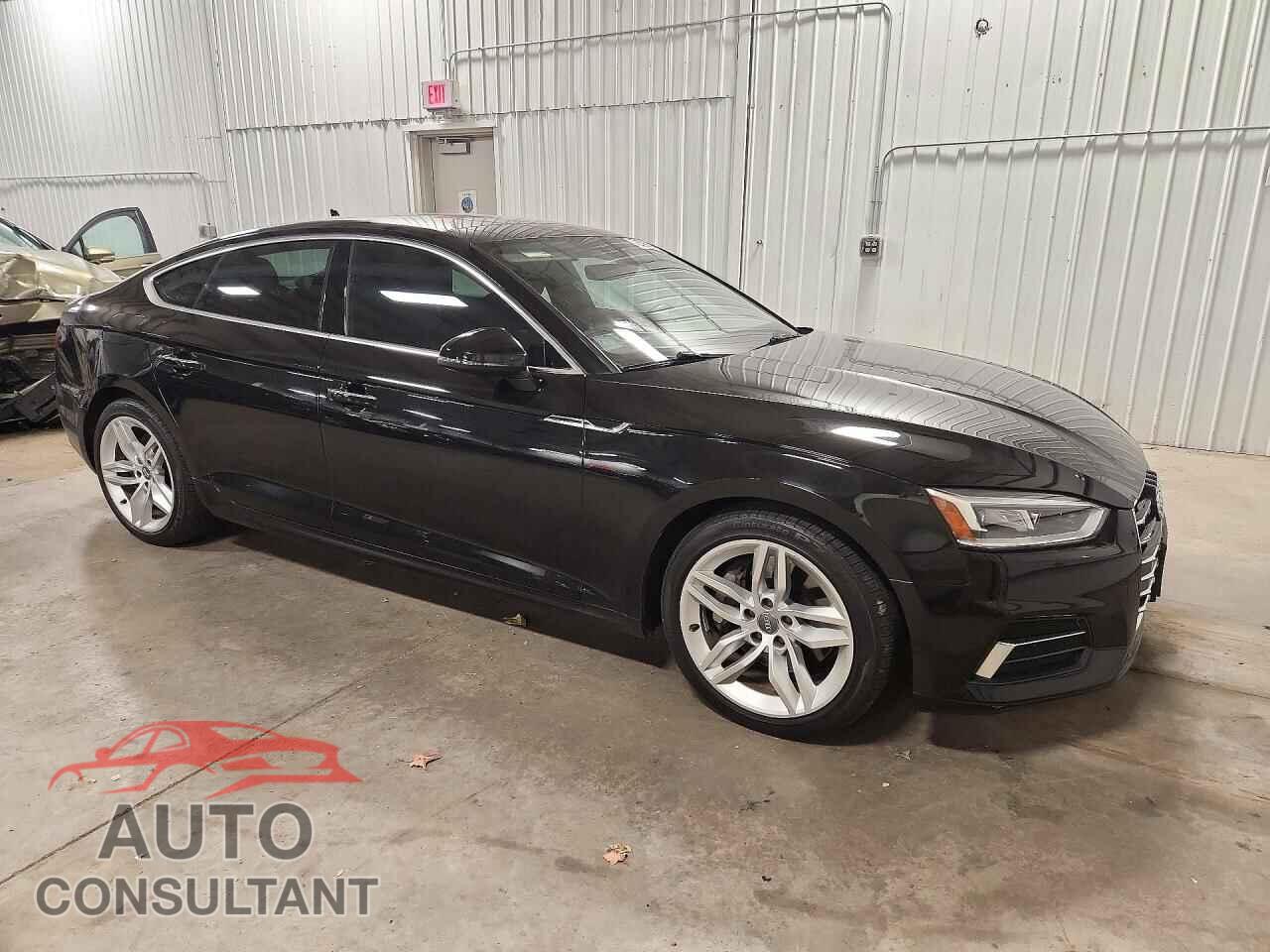 AUDI A5 2019 - WAUANCF55KA070369