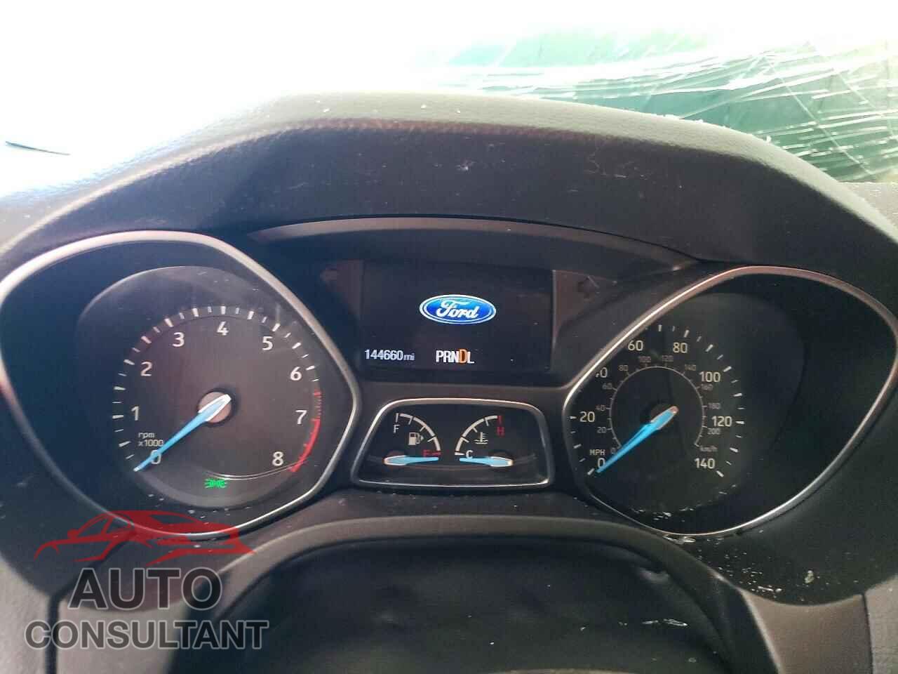 FORD FOCUS 2015 - 1FADP3K23FL351480