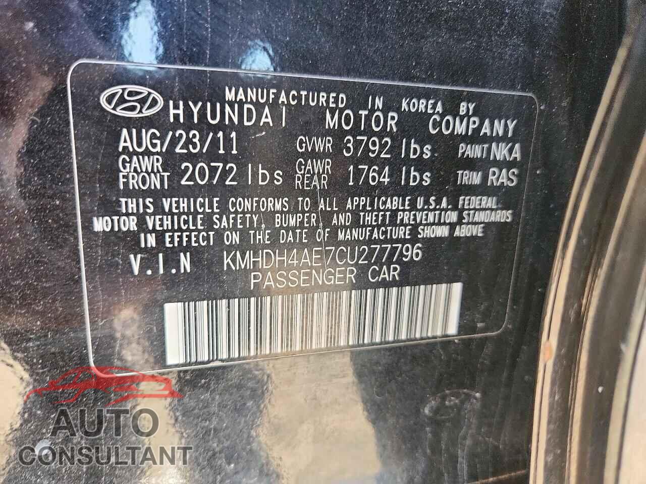 HYUNDAI ELANTRA 2012 - KMHDH4AE7CU277796
