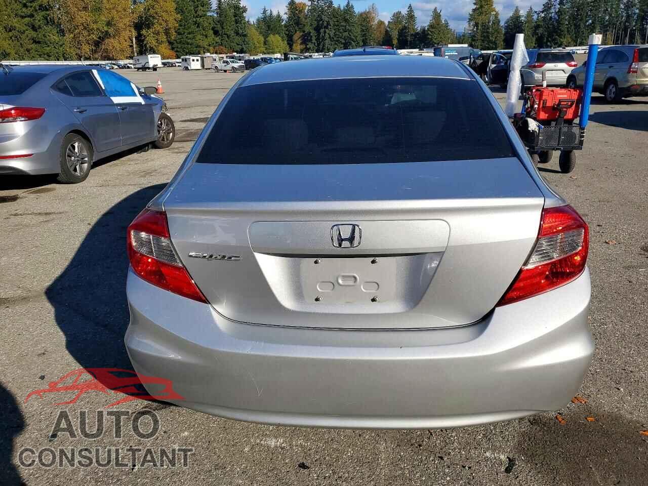 HONDA CIVIC 2012 - 19XFB2F83CE098059