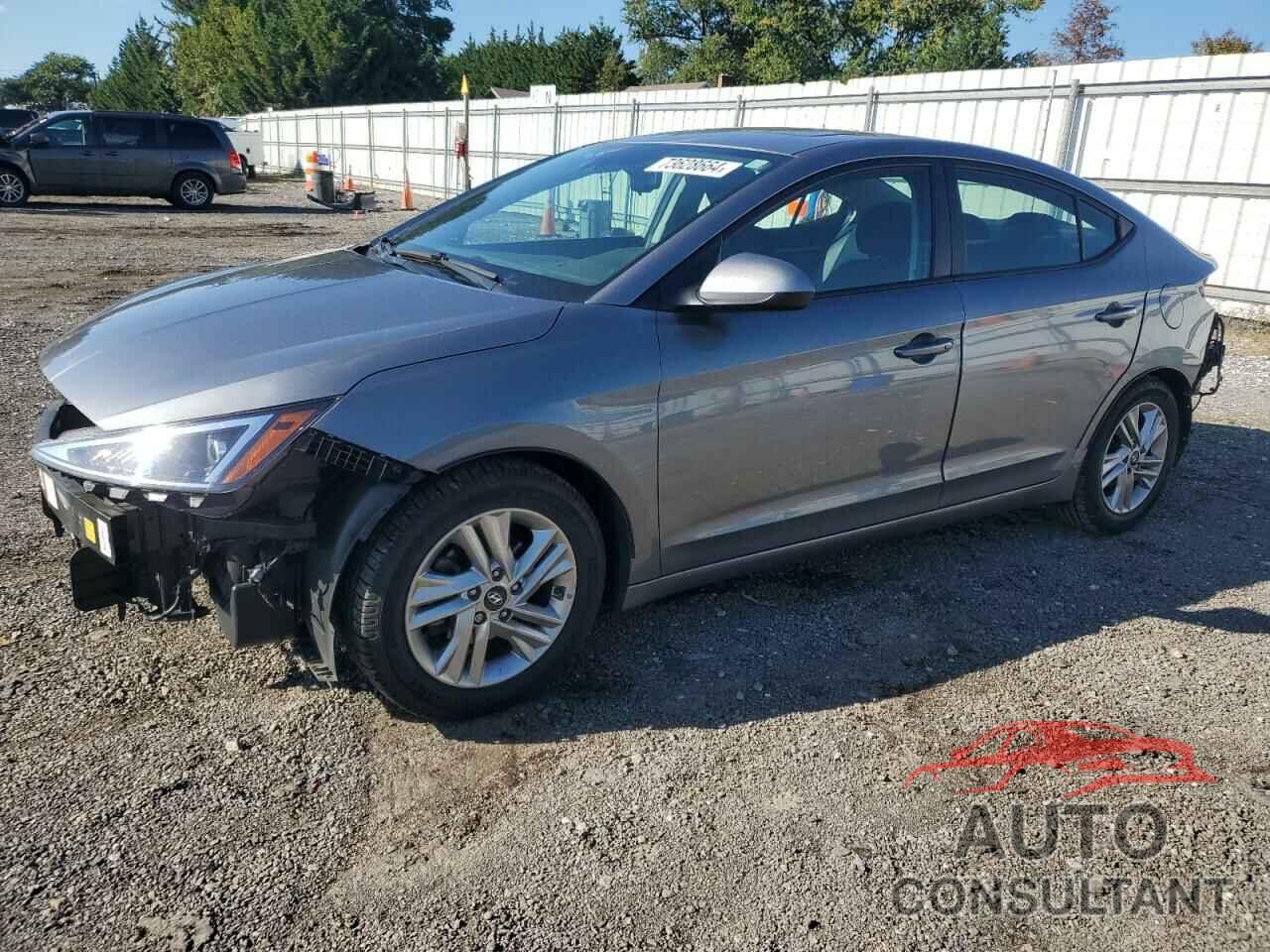 HYUNDAI ELANTRA 2019 - KMHD84LF0KU877869