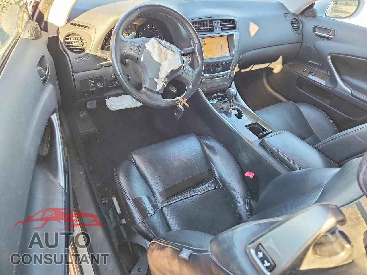 LEXUS IS 2010 - JTHFF2C27A2510402
