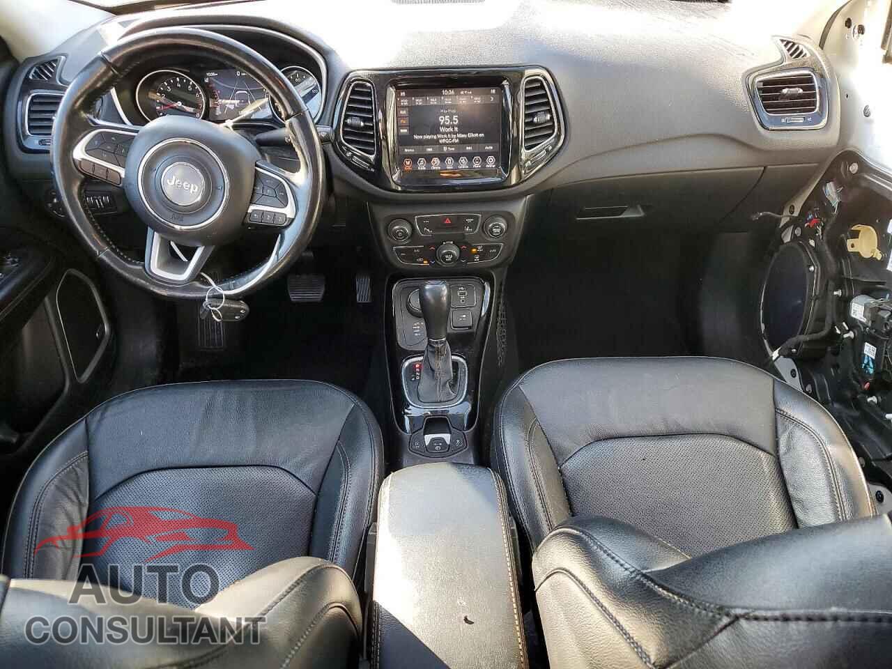 JEEP COMPASS 2021 - 3C4NJDCB0MT551478