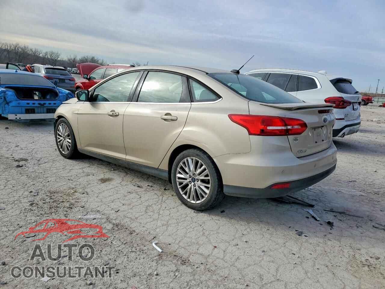 FORD FOCUS 2017 - 1FADP3J28HL280233