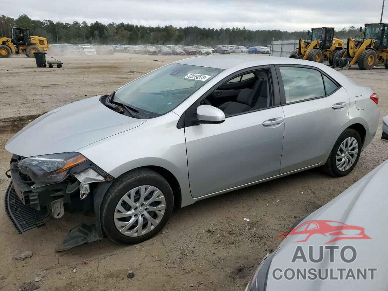 TOYOTA COROLLA 2018 - 5YFBURHE9JP819212