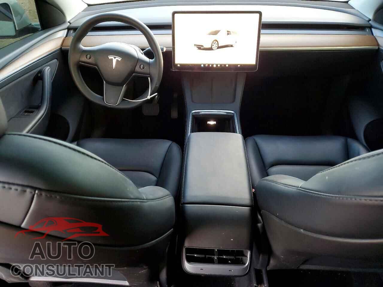 TESLA MODEL Y 2024 - 7SAYGDEEXRF088762
