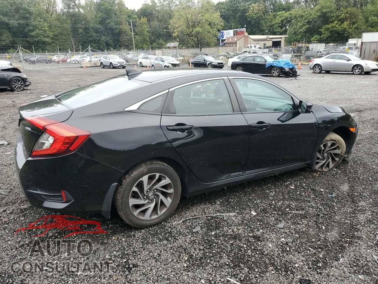 HONDA CIVIC 2017 - 2HGFC2F75HH577732