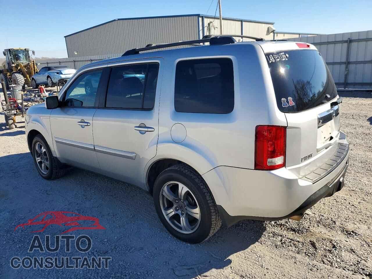 HONDA PILOT 2015 - 5FNYF4H34FB069520