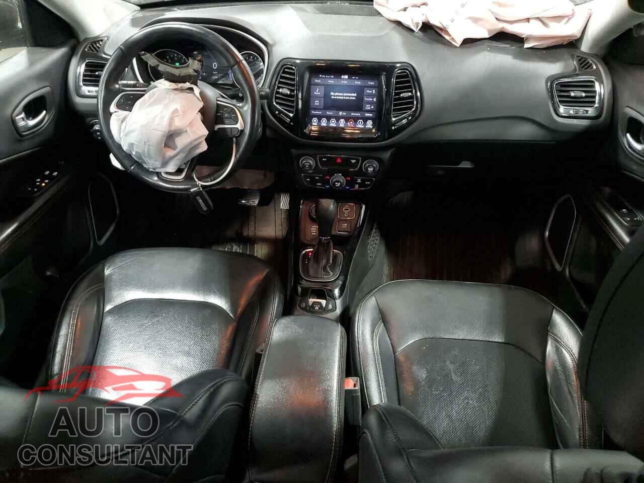 JEEP COMPASS 2018 - 3C4NJDCB6JT337008