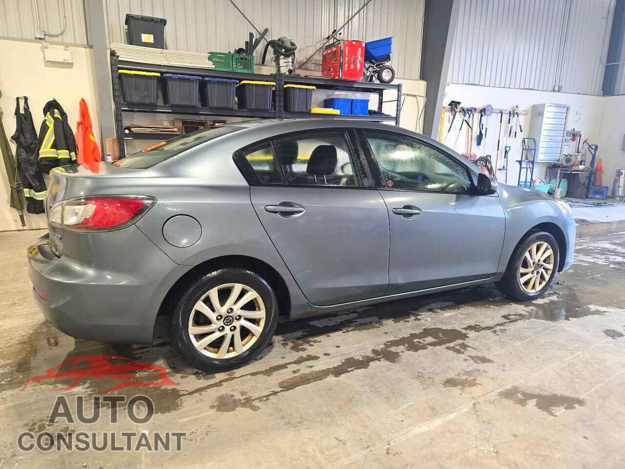 MAZDA 3 2013 - JM1BL1V72D1807647