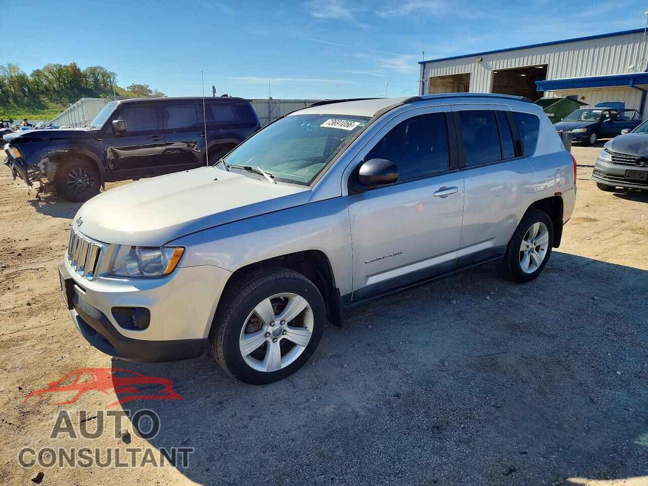 JEEP COMPASS 2011 - 1J4NF1FB8BD181938