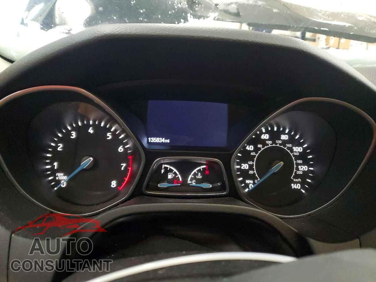 FORD FOCUS 2016 - 1FADP3K28GL330626