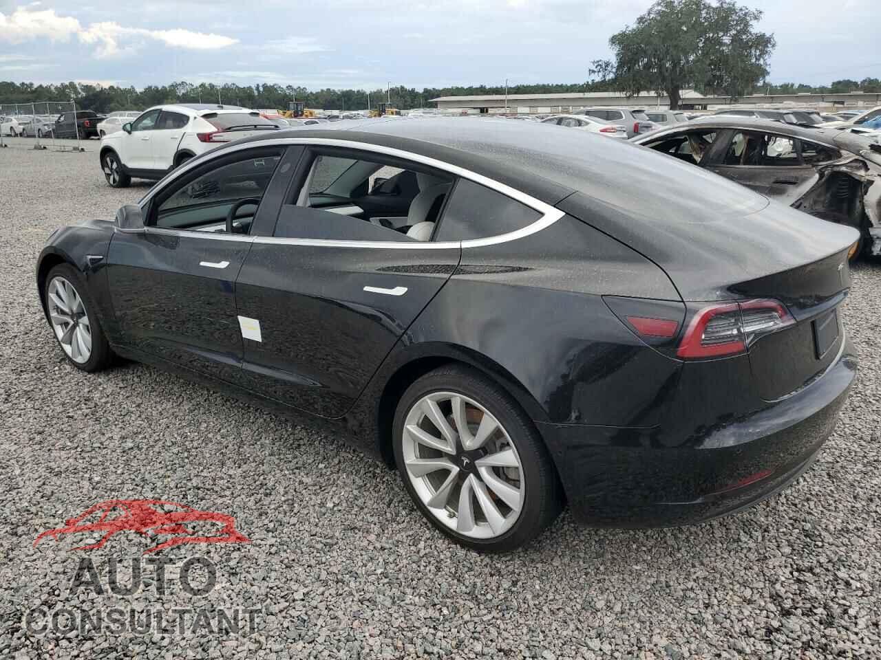 TESLA MODEL 3 2019 - 5YJ3E1EA2KF445219