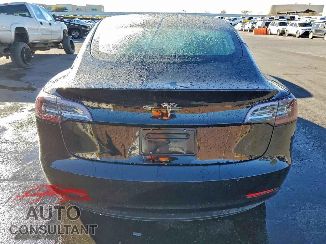 TESLA MODEL 3 2022 - 5YJ3E1EAXNF286583