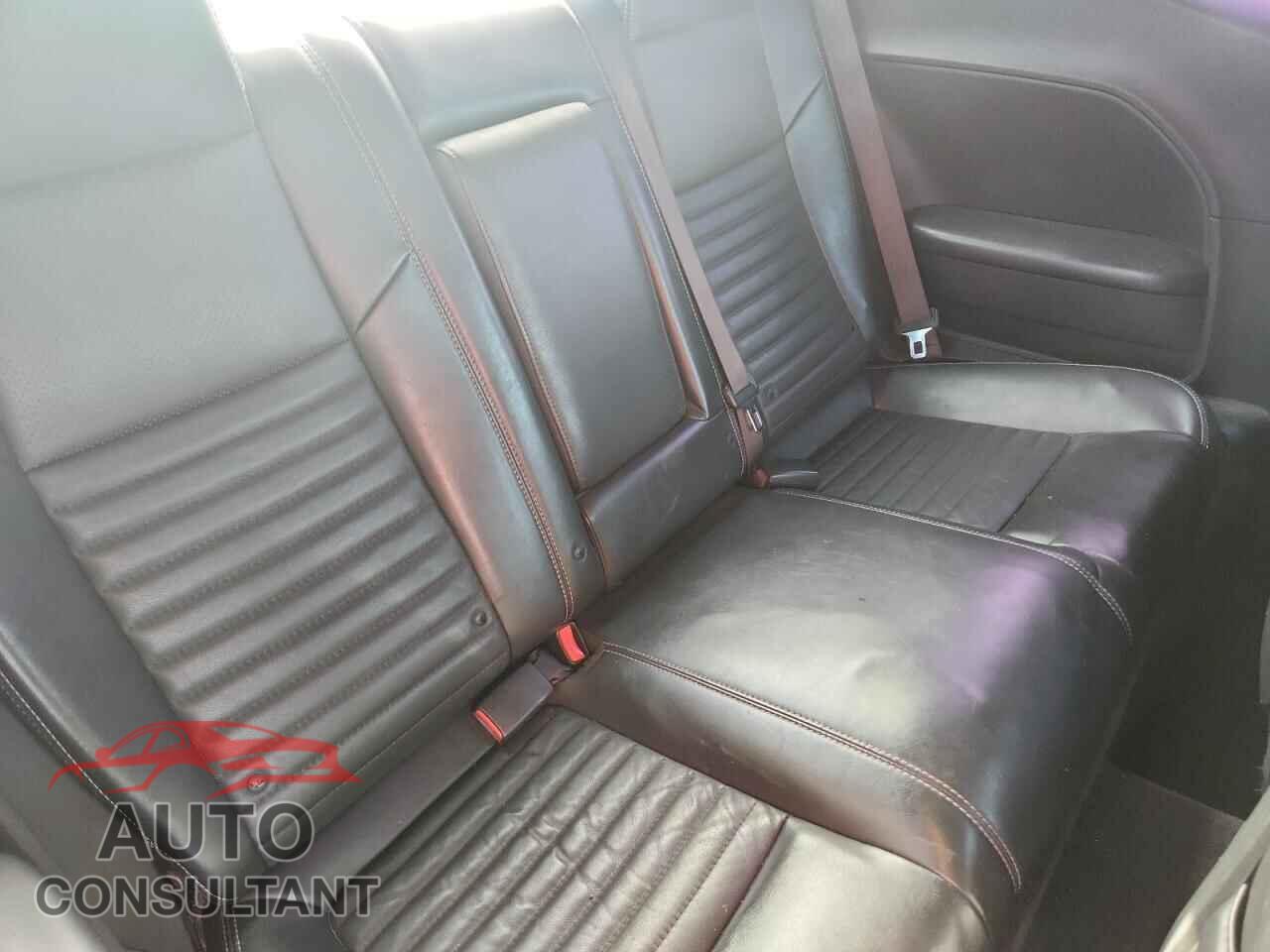 DODGE CHALLENGER 2013 - 2C3CDYBT7DH672182