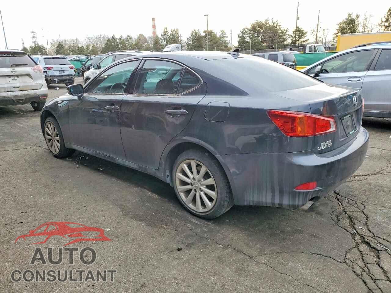 LEXUS IS 2009 - JTHCK262192031012