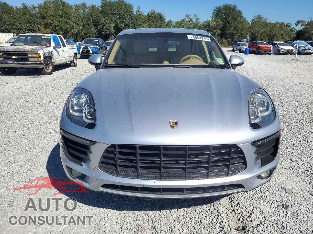 PORSCHE MACAN 2015 - WP1AB2A59FLB44107