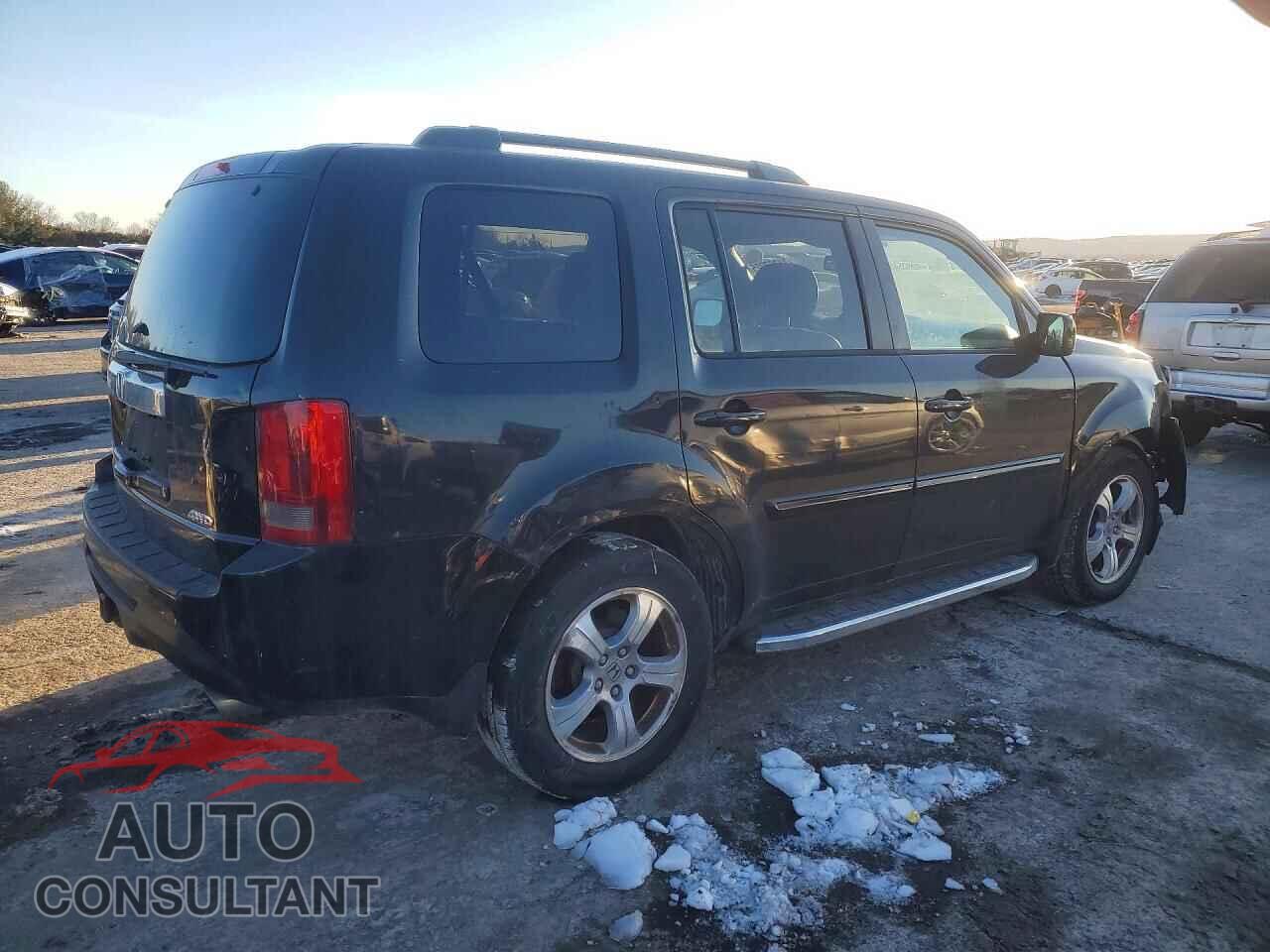 HONDA PILOT 2013 - 5FNYF4H57DB005485