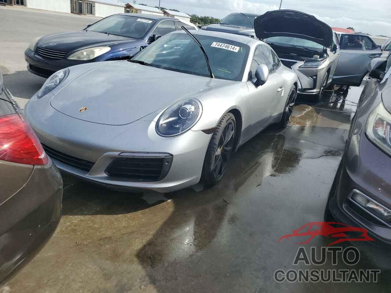 PORSCHE 911 2018 - WP0AA2A93JS105437