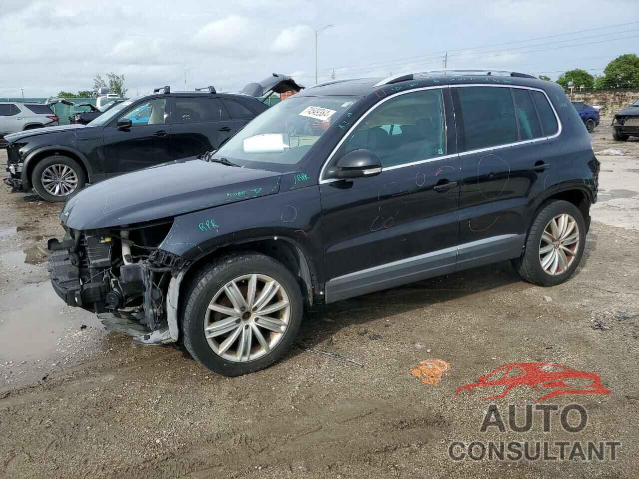 VOLKSWAGEN TIGUAN 2016 - WVGBV7AX6GW582252