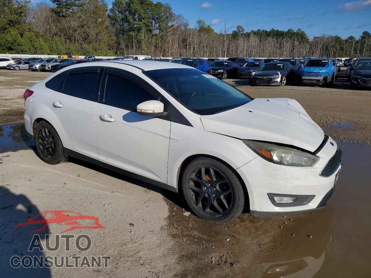 FORD FOCUS 2016 - 1FADP3F21GL299729