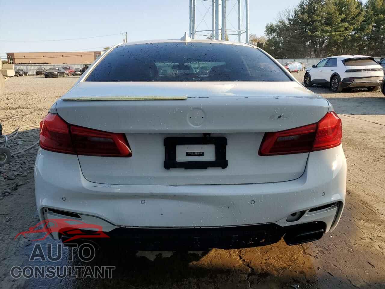 BMW M5 2018 - WBAJB9C53JB036312