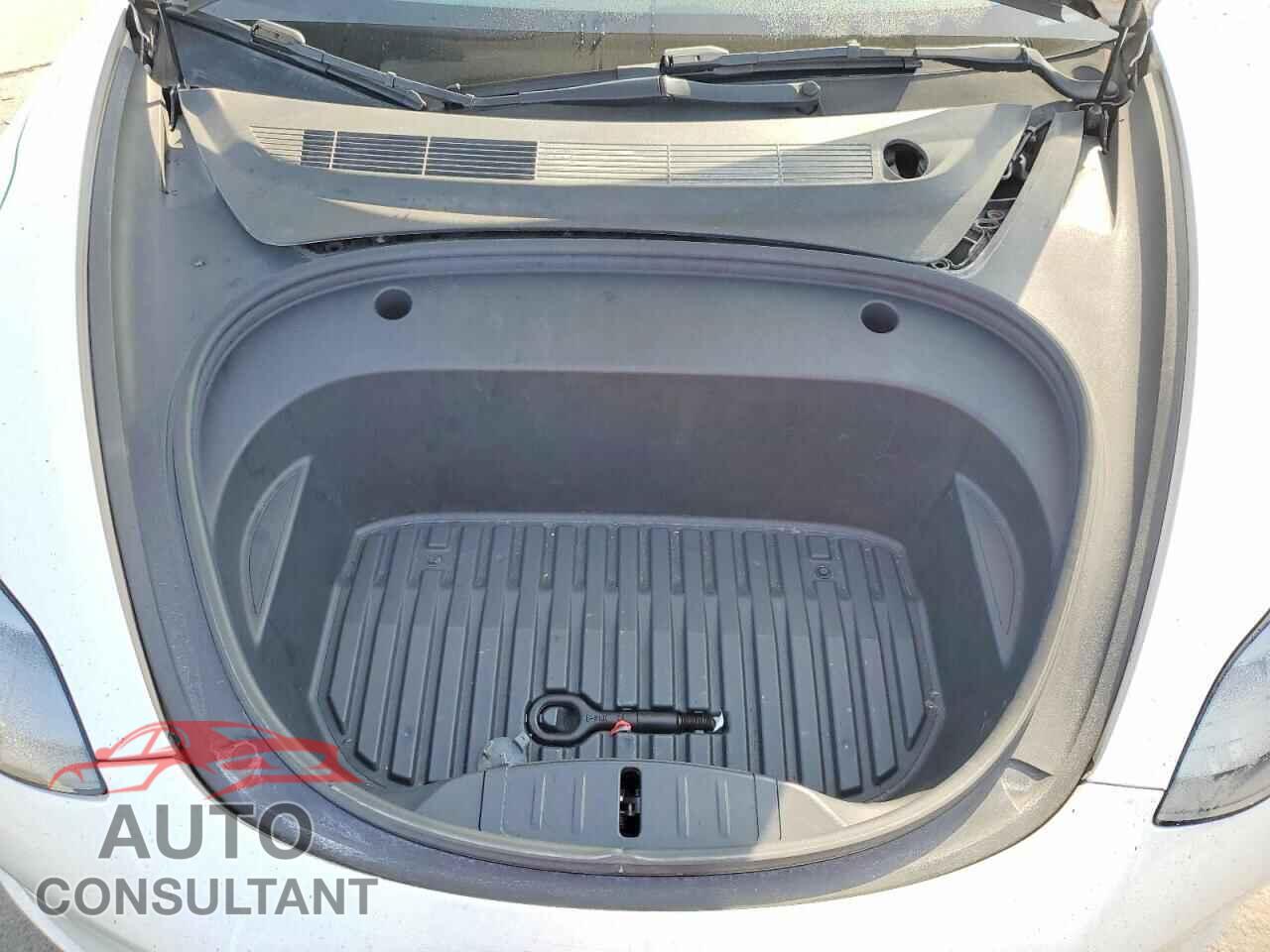 TESLA MODEL 3 2022 - 5YJ3E1EA2NF201543