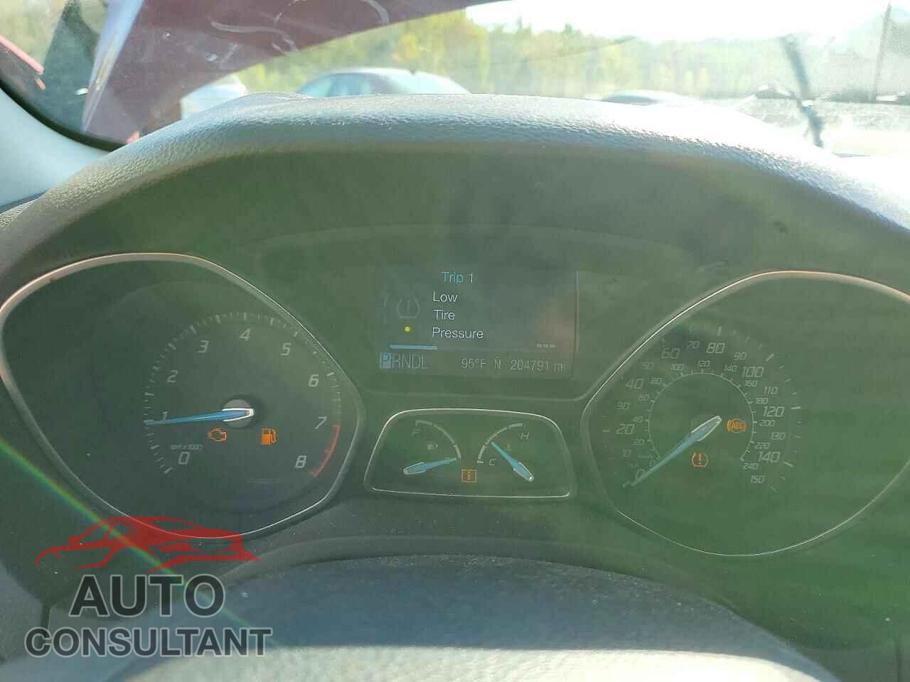 FORD FOCUS 2012 - 1FAHP3K24CL310773