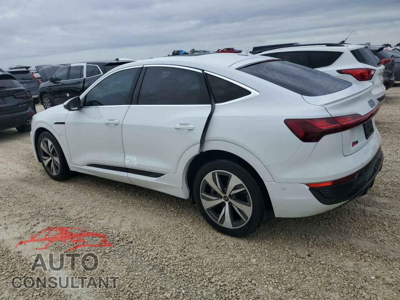 AUDI Q8 E-TRON 2024 - WA1CAAGEXRB007065