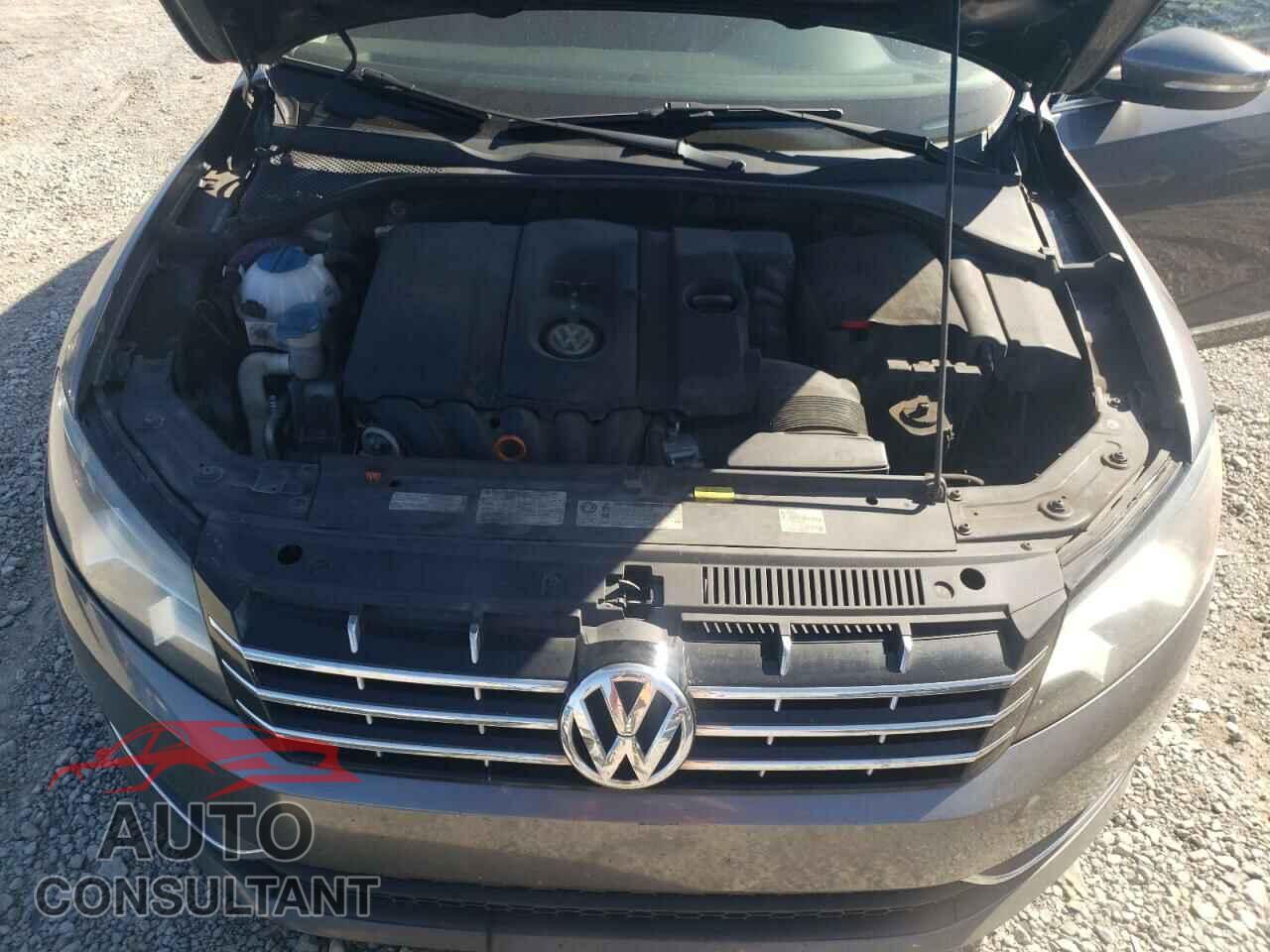 VOLKSWAGEN PASSAT 2012 - 1VWCP7A39CC033802