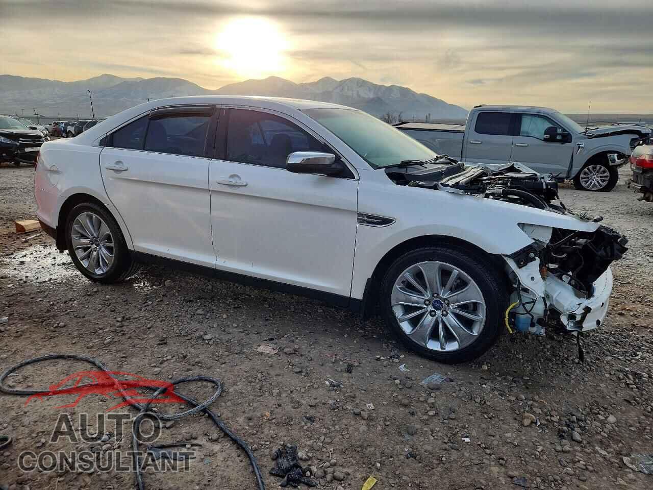 FORD TAURUS 2012 - 1FAHP2FW2CG127419