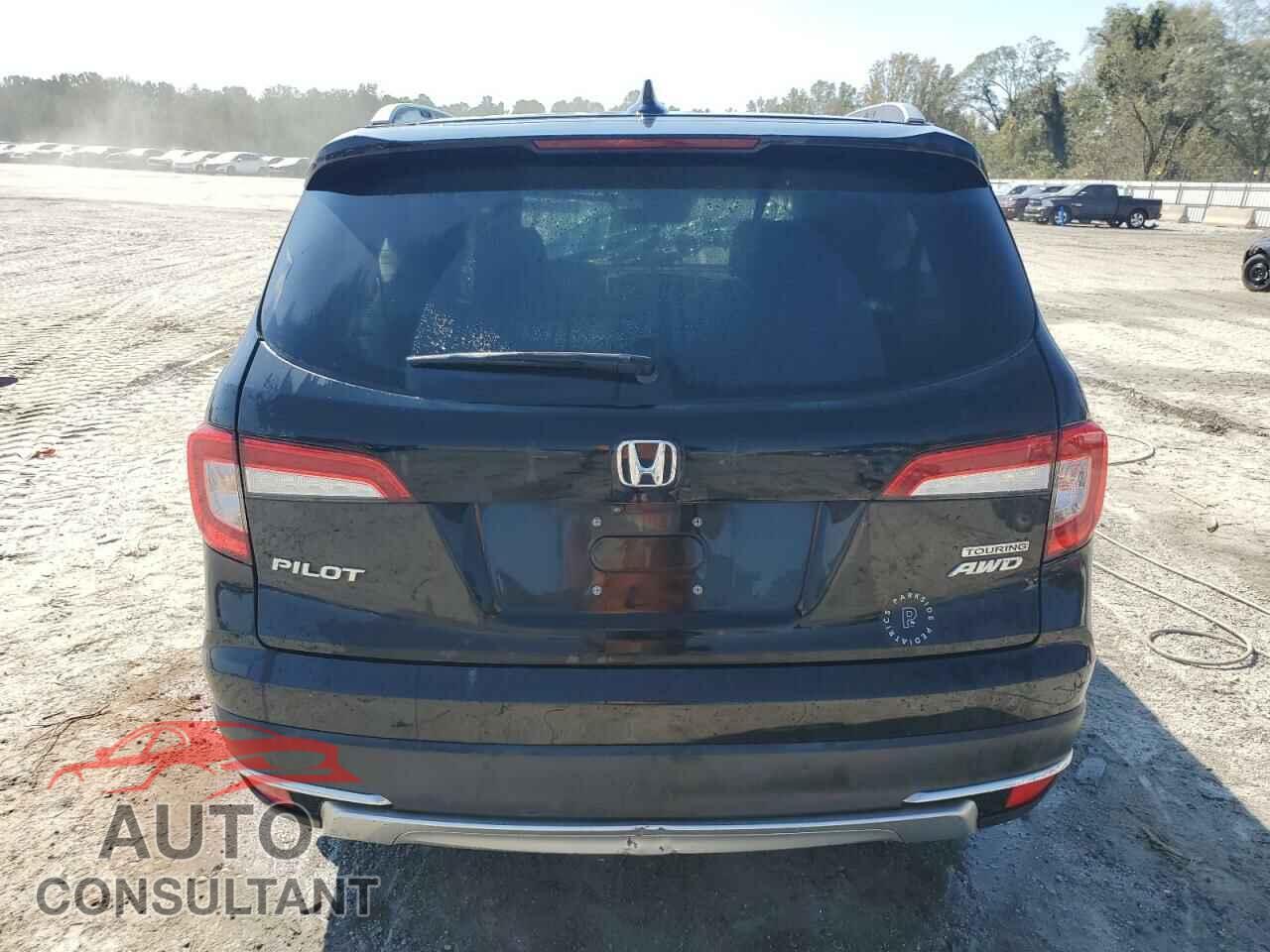 HONDA PILOT 2020 - 5FNYF6H90LB057330