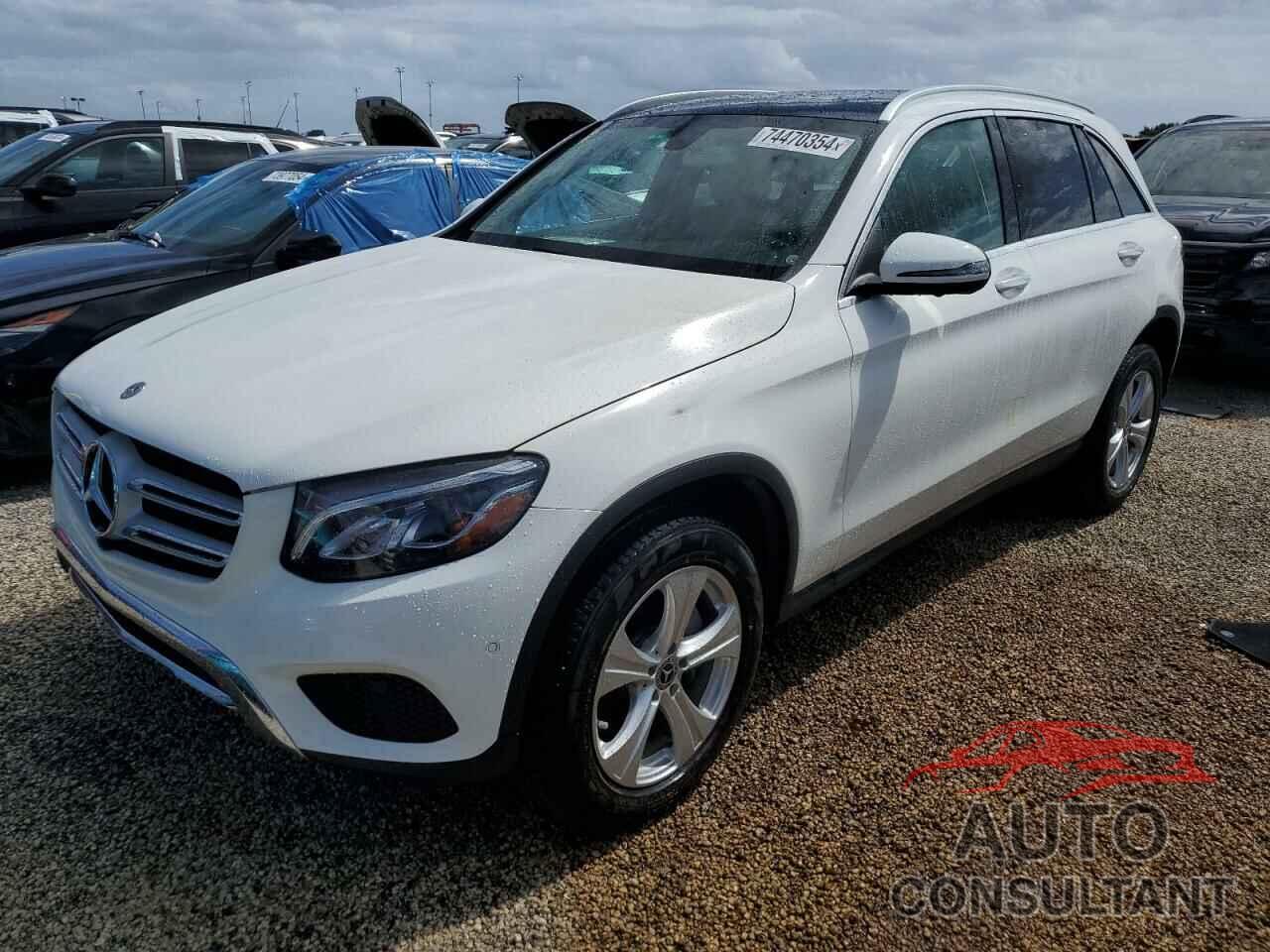 MERCEDES-BENZ GLC-CLASS 2018 - WDC0G4JB1JV016337