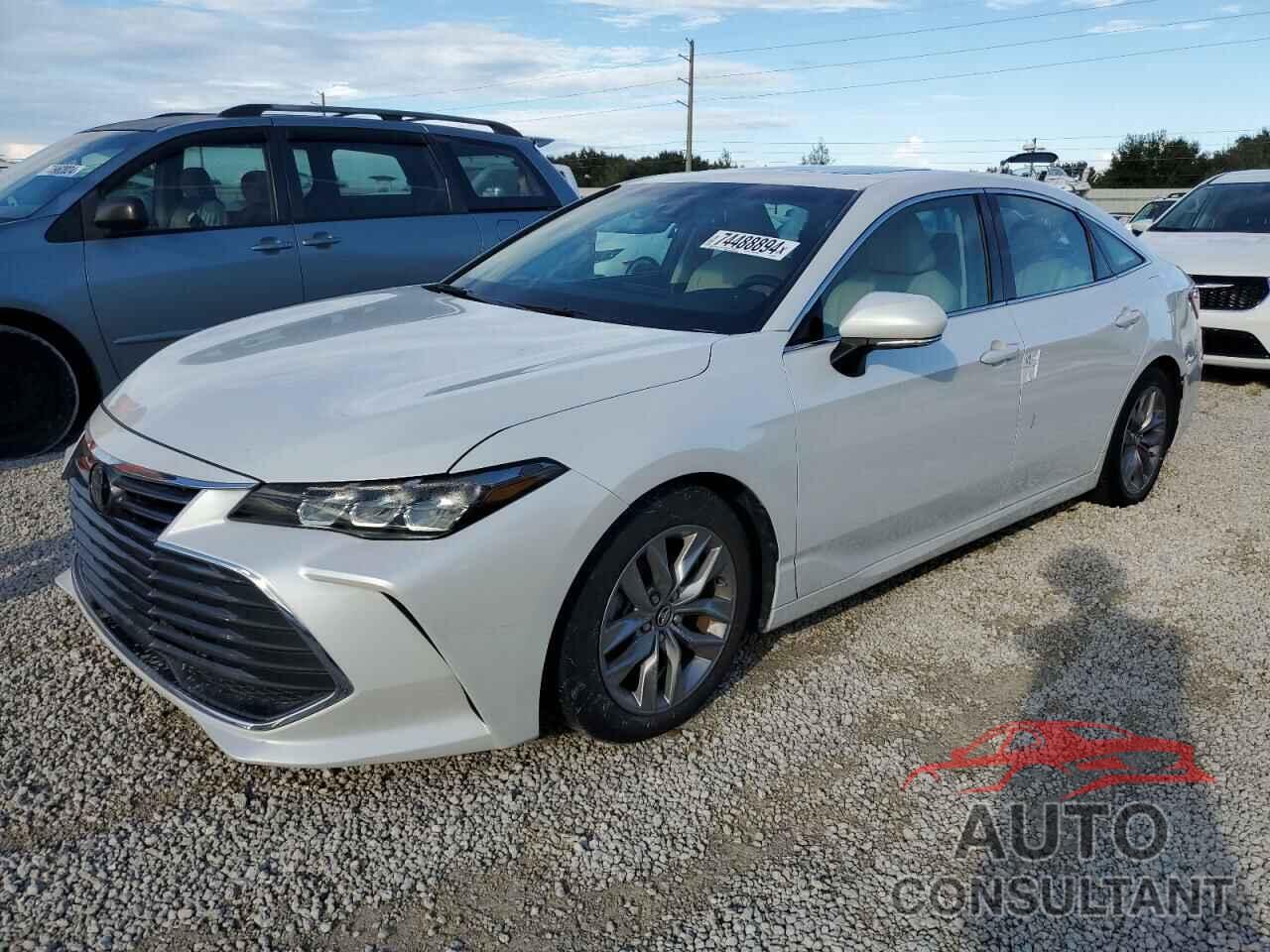 TOYOTA AVALON 2020 - 4T1AZ1FB0LU044310