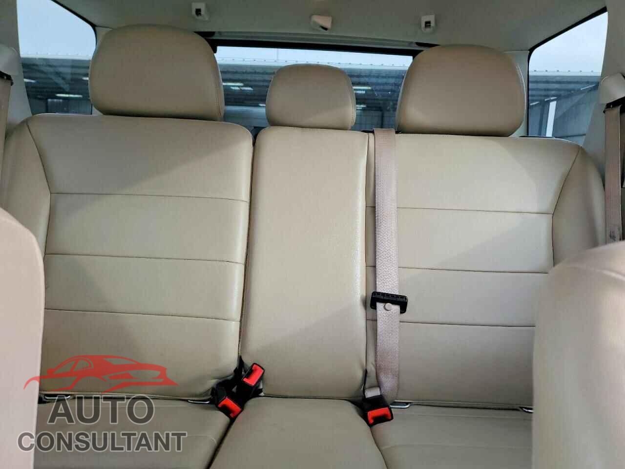FORD ESCAPE 2011 - 1FMCU0EG9BKC30825