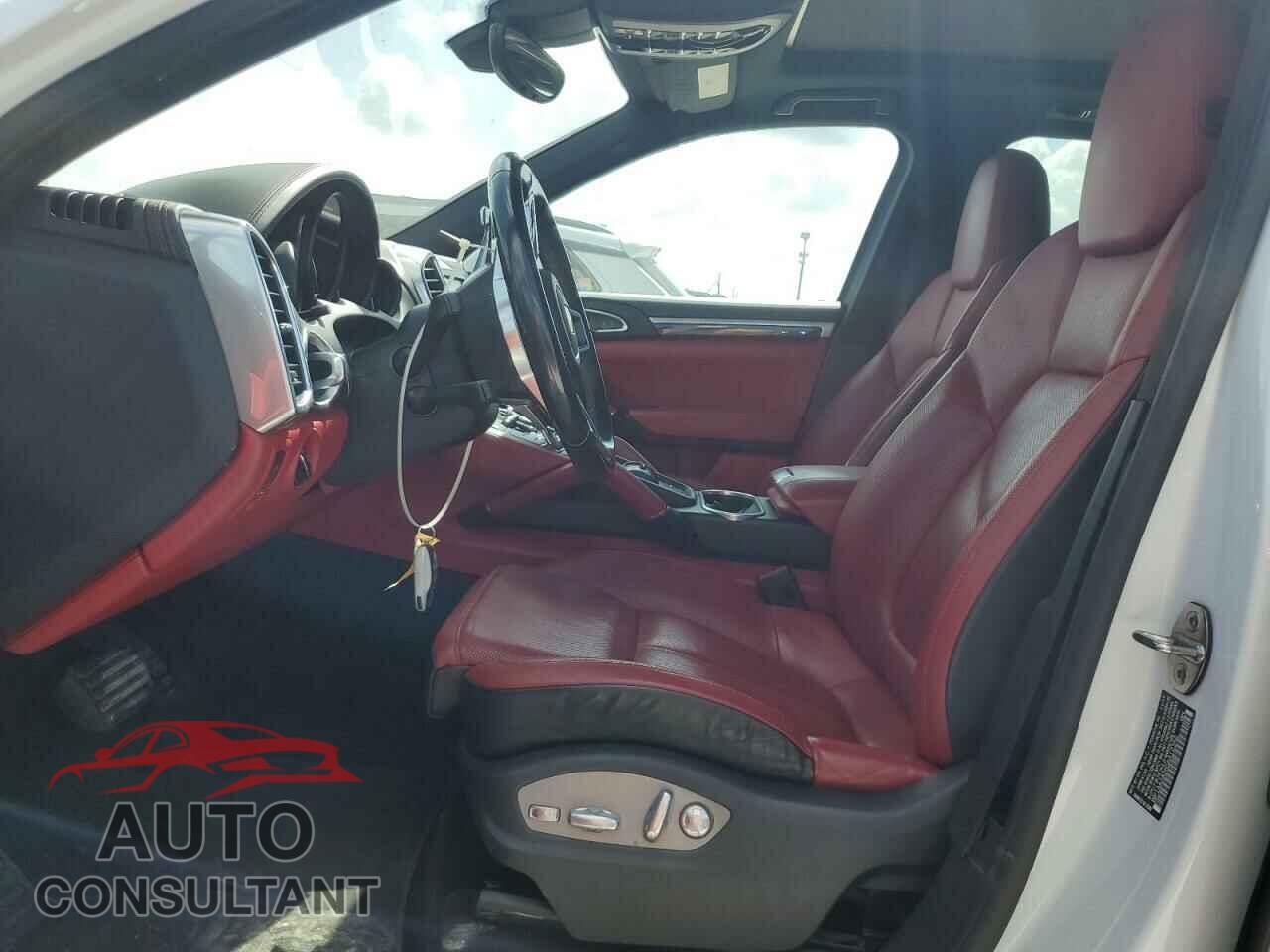 PORSCHE CAYENNE 2016 - WP1AA2A26GKA12356