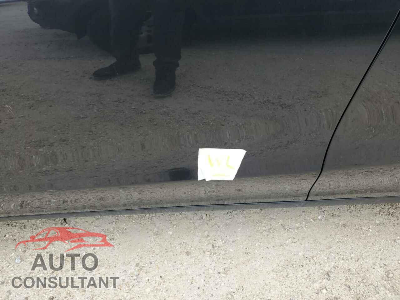 TESLA MODEL Y 2024 - 7SAYGDED8RF074608