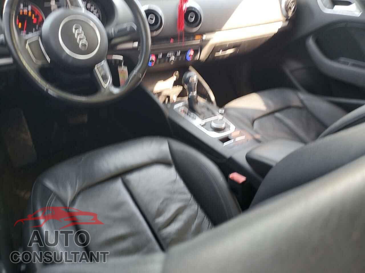 AUDI A3 2016 - WAUA7GFF2G1053921