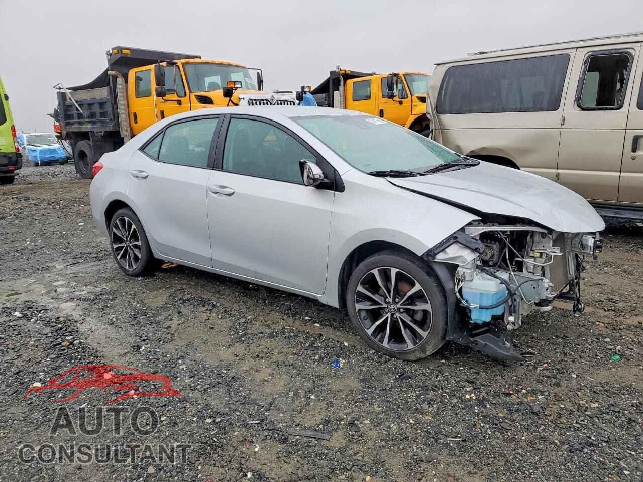 TOYOTA COROLLA 2018 - 2T1BURHE6JC090909