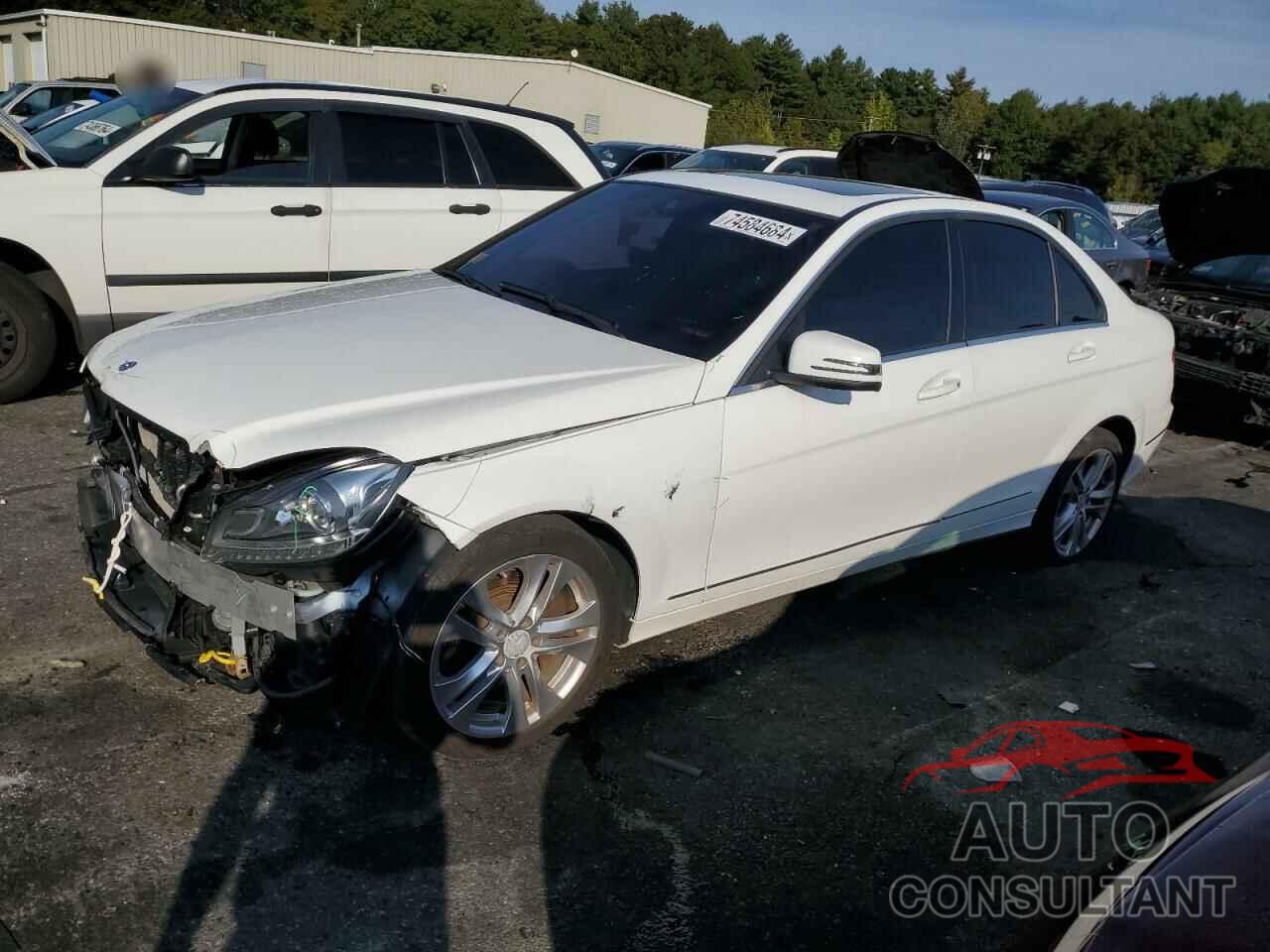 MERCEDES-BENZ C-CLASS 2013 - WDDGF8ABXDA801830