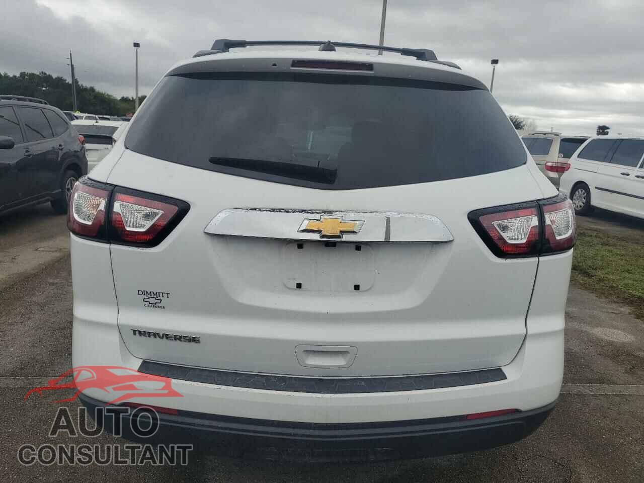 CHEVROLET TRAVERSE 2017 - 1GNKRFKD8HJ137573