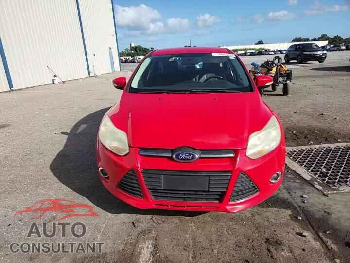 FORD FOCUS 2014 - 1FADP3K29EL333225