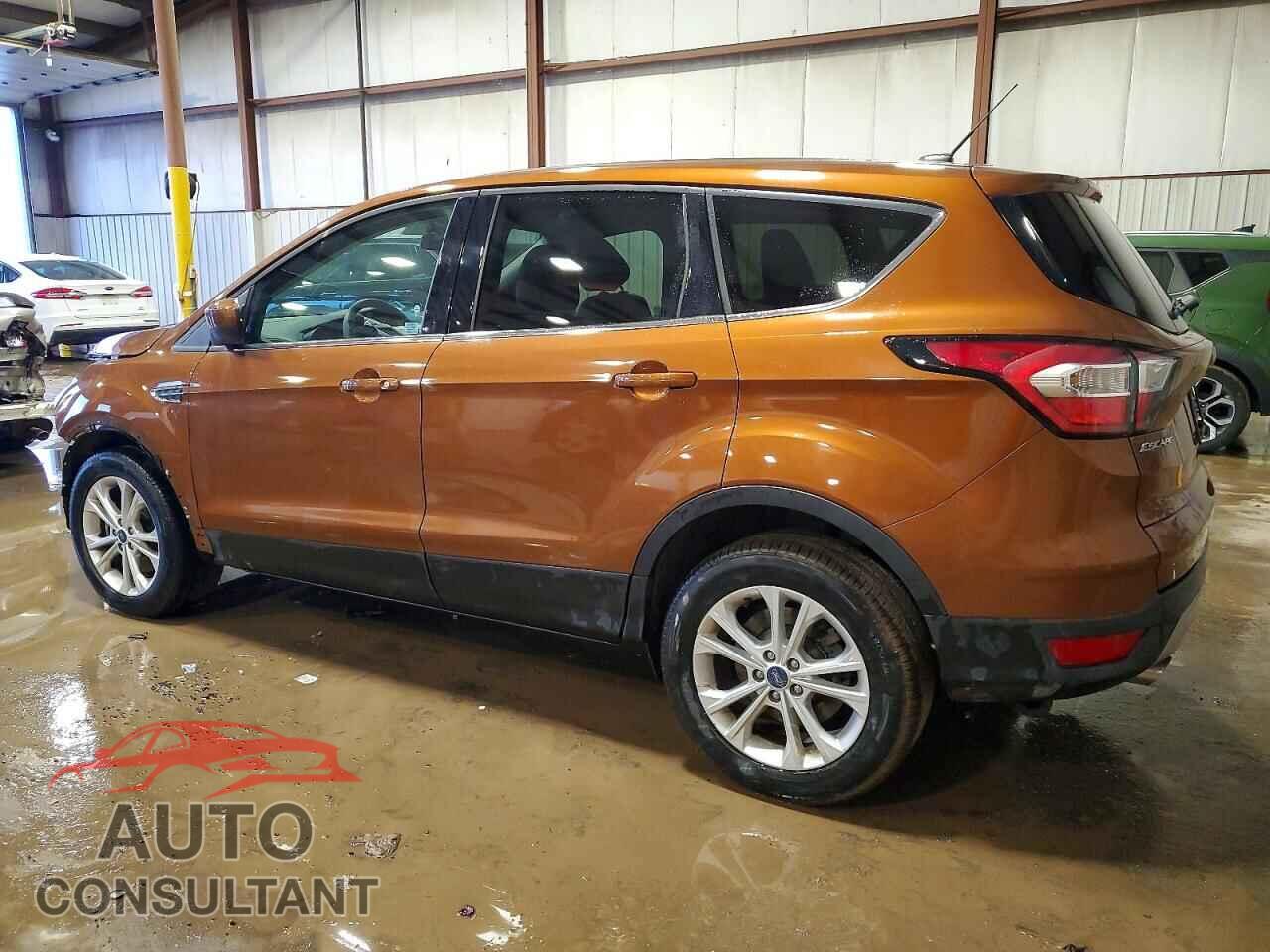 FORD ESCAPE 2017 - 1FMCU9G96HUB74424