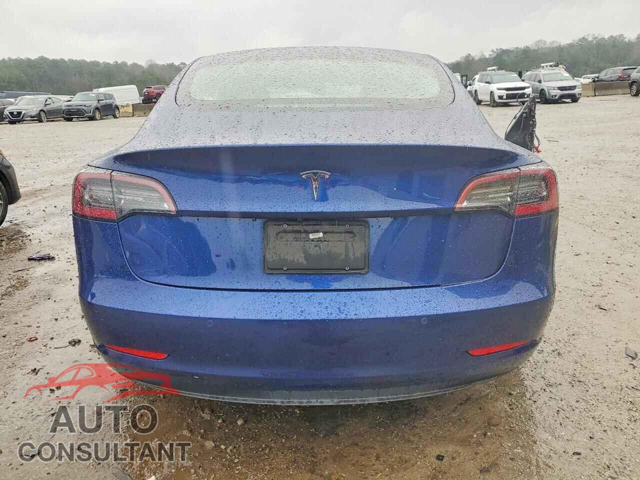 TESLA MODEL 3 2022 - 5YJ3E1EA0NF371335