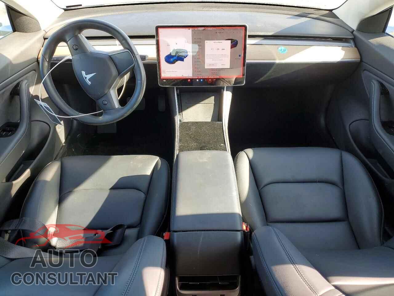 TESLA MODEL 3 2018 - 5YJ3E1EA8JF154366