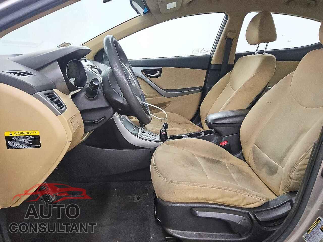 HYUNDAI ELANTRA 2012 - 5NPDH4AE4CH112352