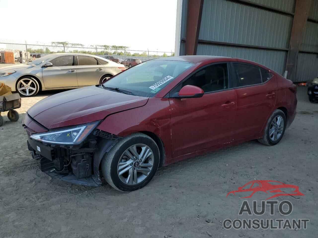 HYUNDAI ELANTRA 2019 - KMHD84LF0KU744710